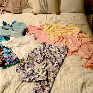 HUGE GIRLS CLOTHING SET!!